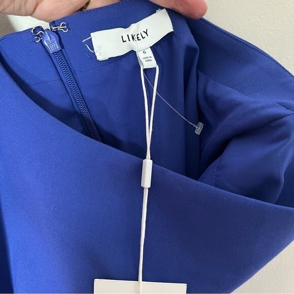 Welcome to my closet! - Picture 9 of 12